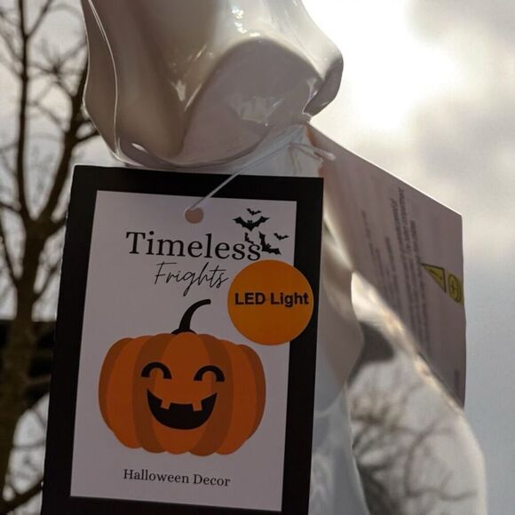 Stacked Frights 3 Stacked Ghosts  LED 13” Tall Figurine White Ceramic Decor - Picture 6 of 7